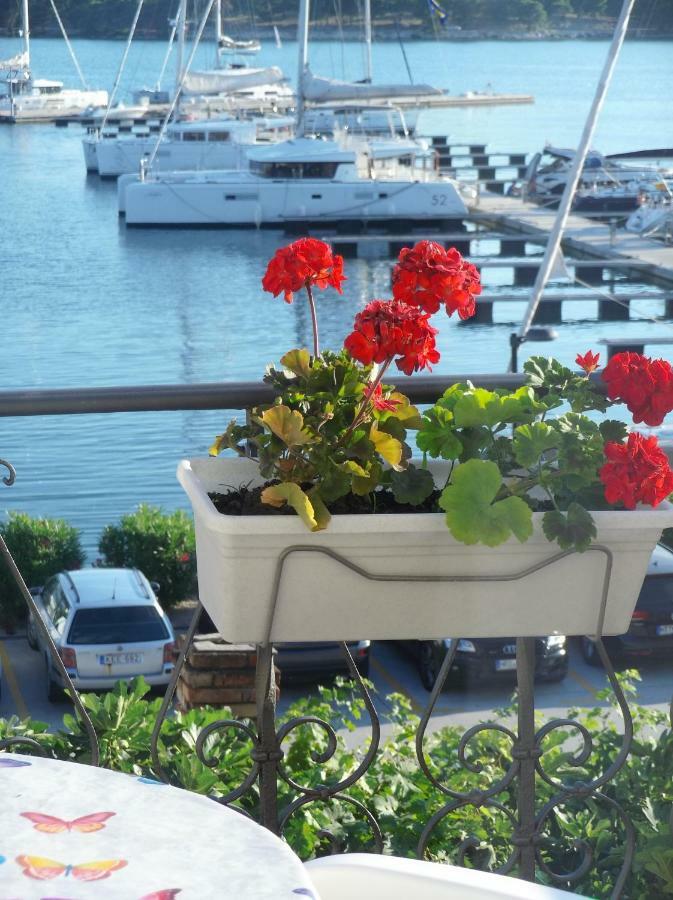 Apartment Lela Šibenik Exterior foto